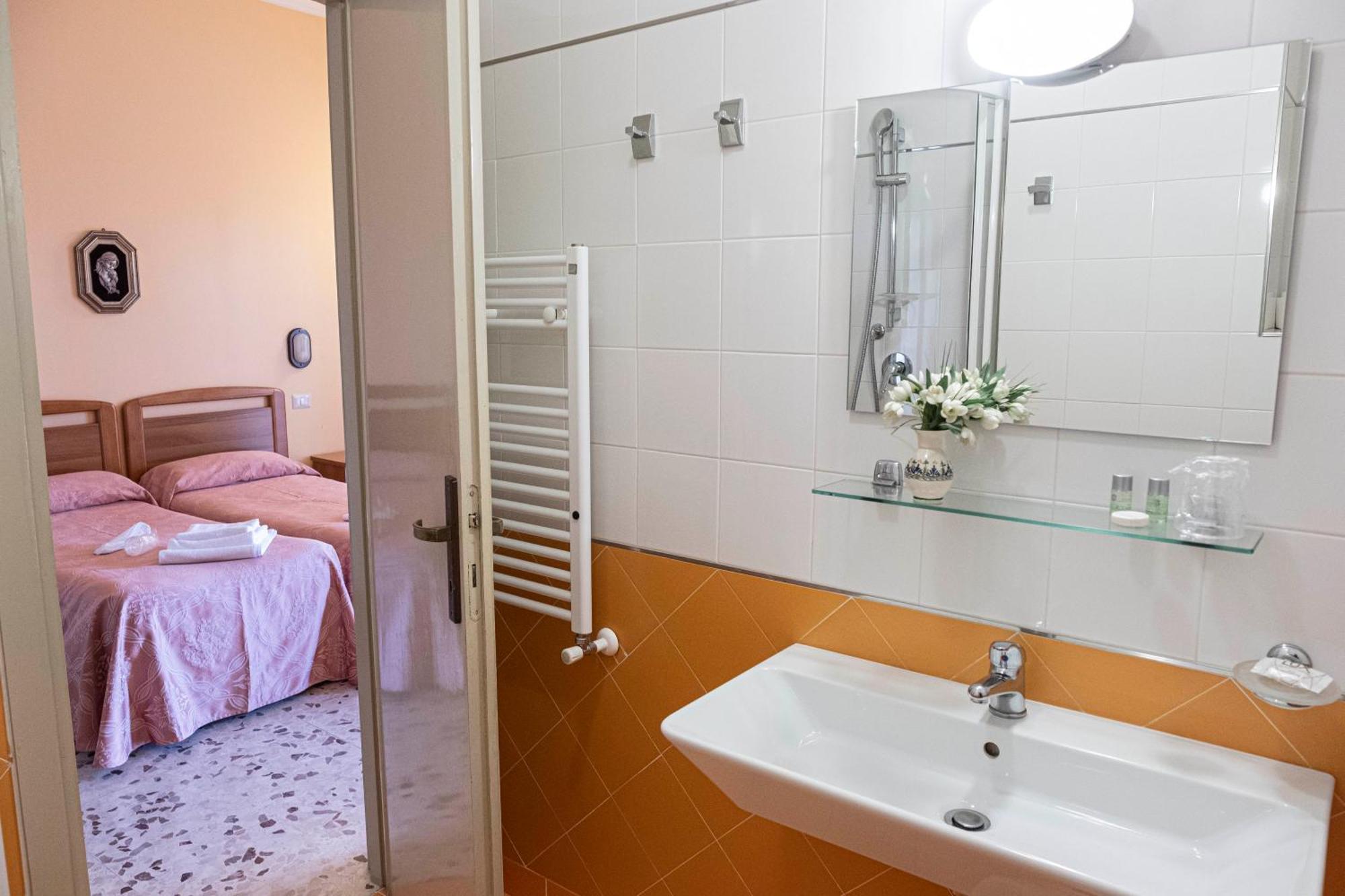 Villa Fatima, Casa Per Ferie Roma Ngoại thất bức ảnh